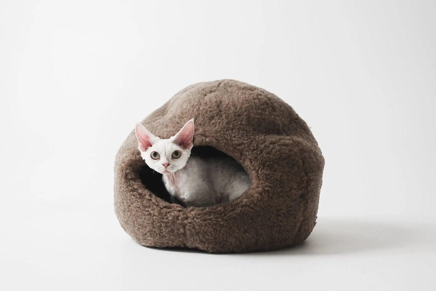 Nest Natural Woolen Pet Bed - Beige-2