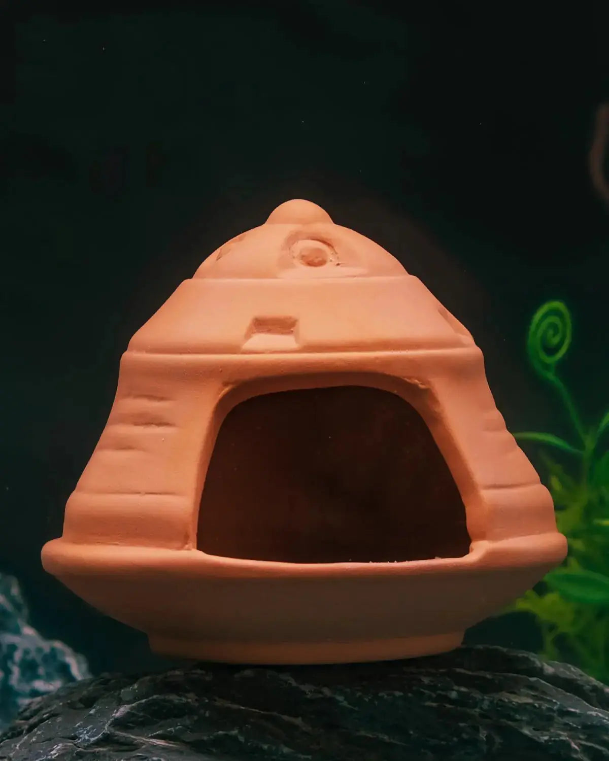 Uniclife Aquarium UFO Ornament Fish Tank Decoration Ceramic Flying Saucer Hut for Fish Tank Landscape Aquarium Hideout Hideaway Spawning Cave Decor for Shrimp Betta Goldfish and Reptiles Zooko