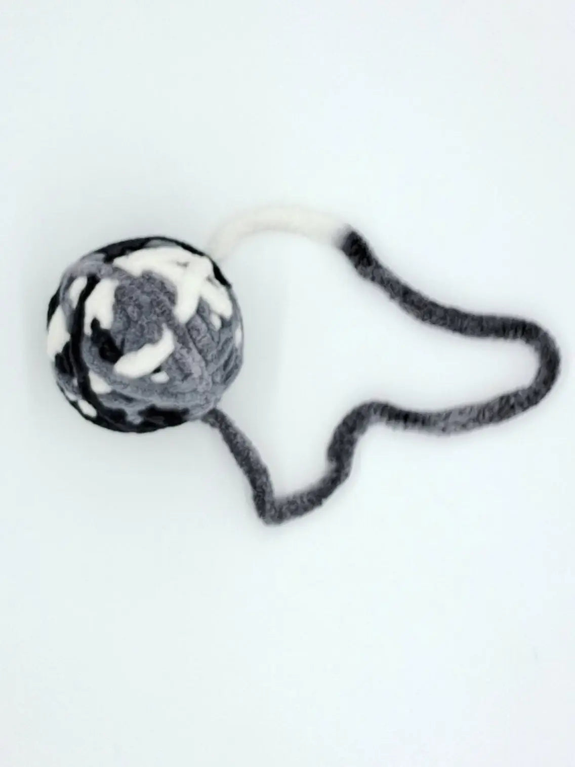Kitty Cat Yarn Ball-3