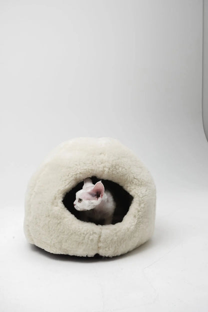 Nest Natural Woolen Pet Bed - White-4