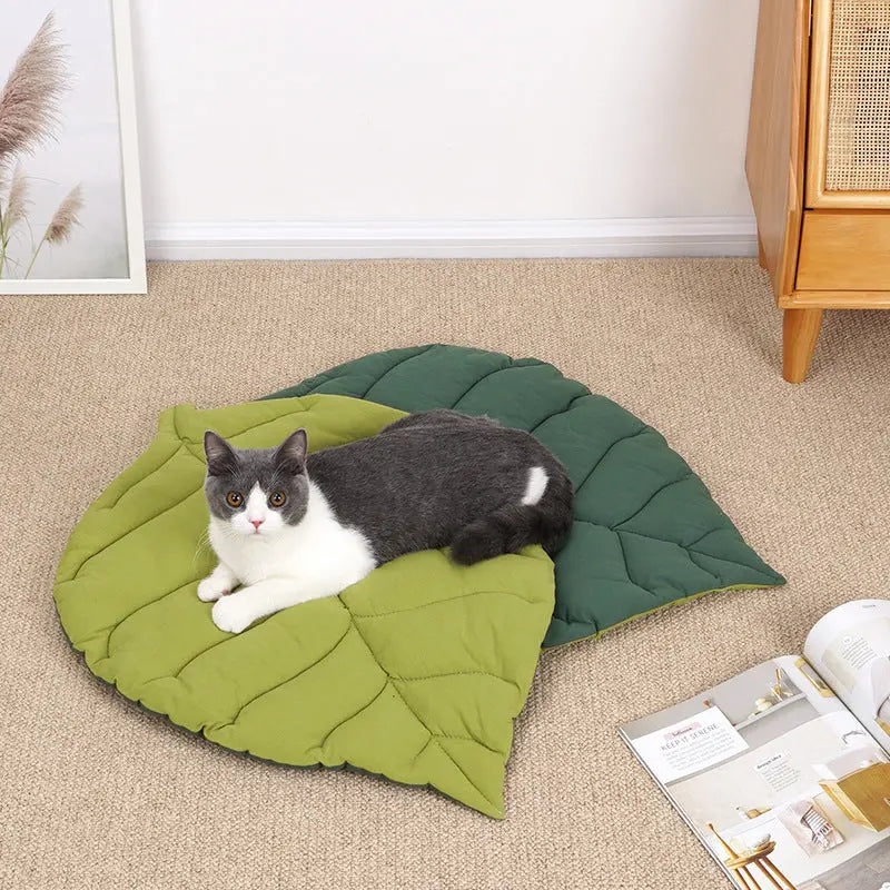 NNEDSZ 2 Pcs Green Leaf-Shaped Pet Sleeping Mat - Durable Dog Floor Pad & Cat Bed for Sleeping and Playtime-0