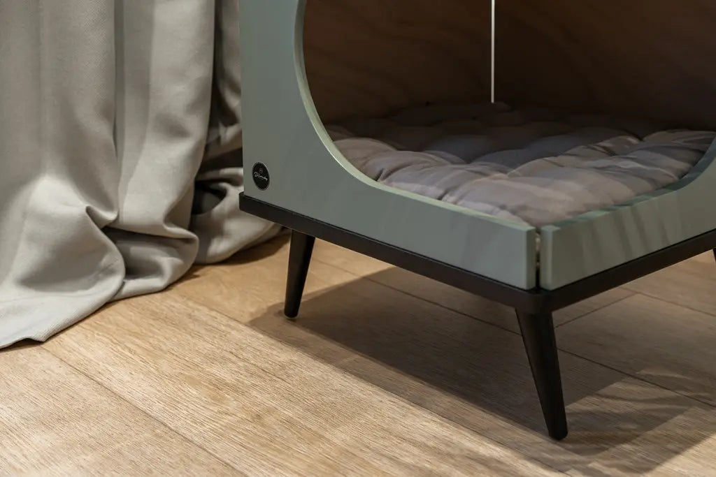 Guolis katėms "JUODASIS NAMAS"-1