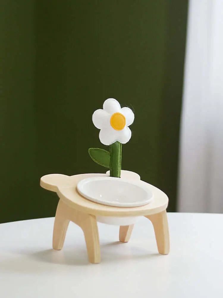 Tilted Daisy Pet Bowl With Stand-0